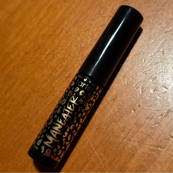 Tarte Maneater Voluptuous Mascara - Picture 4 of 14